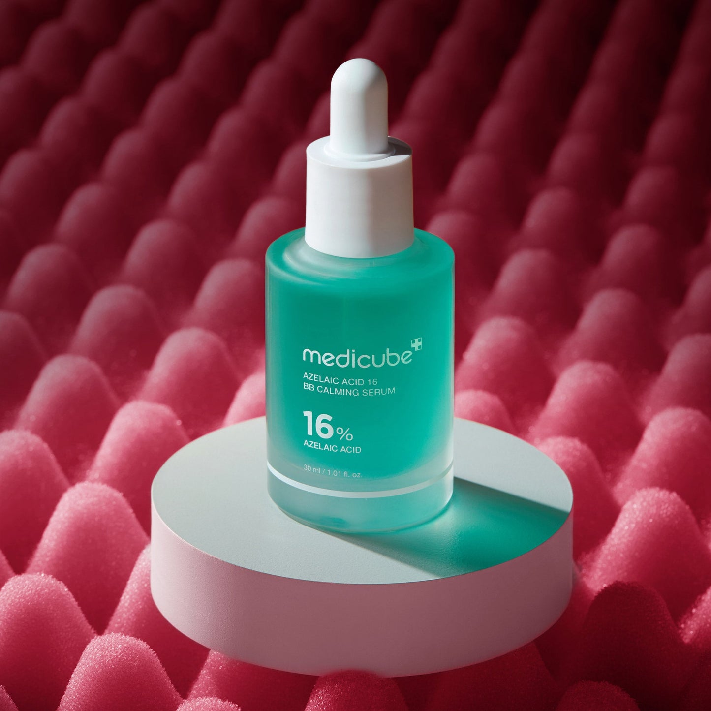 azelaic-acid-16-calming-serum-q6 02_808f3474-f3b9-4b8f-8eb4-90a2c30ddf5c.jpg