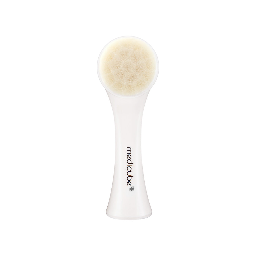 medicube-pore-brush-a0 MedicubePoreBrush.jpg