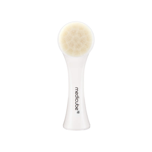 medicube-pore-brush-a0 MedicubePoreBrush.jpg
